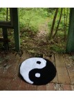 Handmade rug - Yin and yang | KLM LAB.